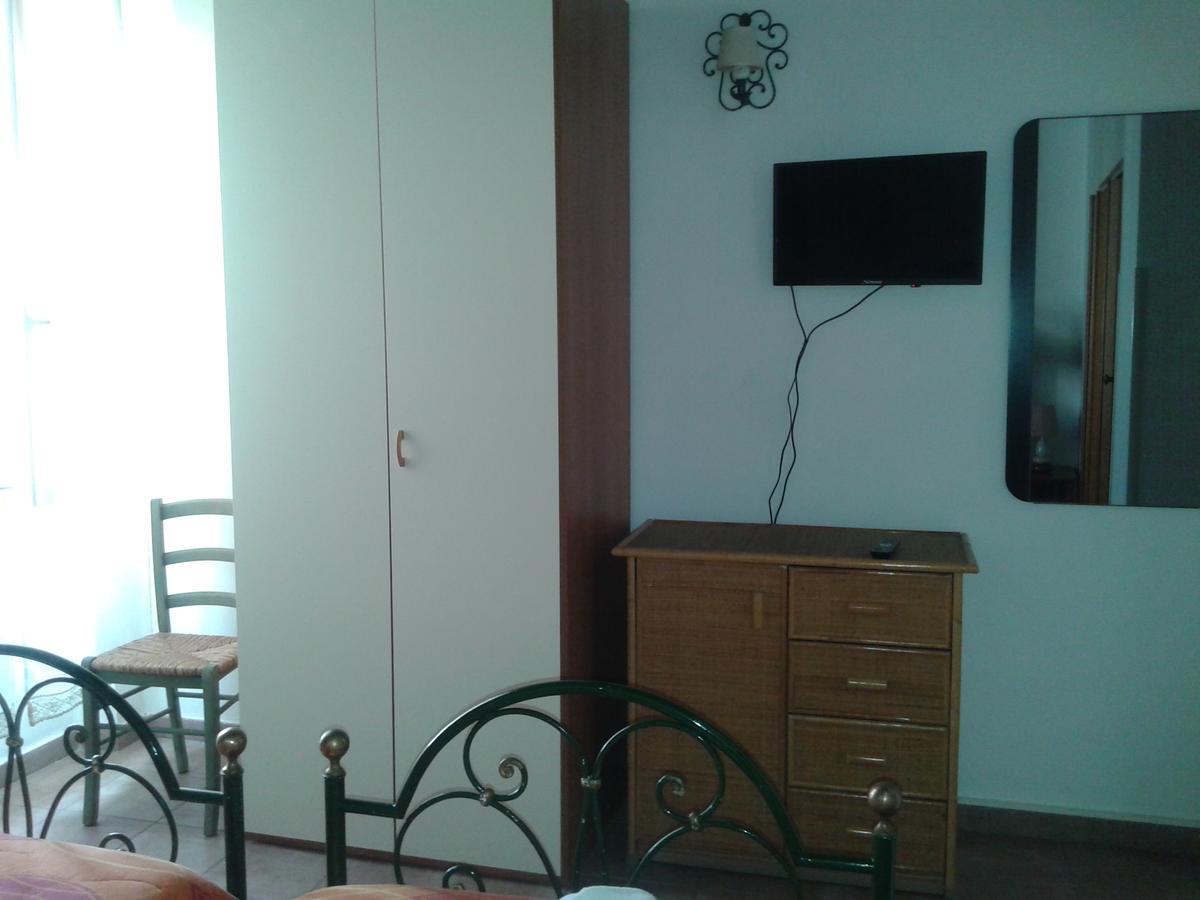 Mamajuana Hotel อาลเกโร ภายนอก รูปภาพ